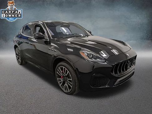 Used 2023 Maserati Grecale Modena AWD/4WD image 3