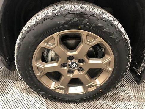 Used 2024 Toyota RAV4 AWD Hybrid image 27