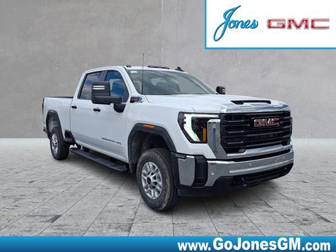New 2026 GMC Sierra 2500 Pro w/ 1SA Pro Safety Plus Package AWD/4WD image 1