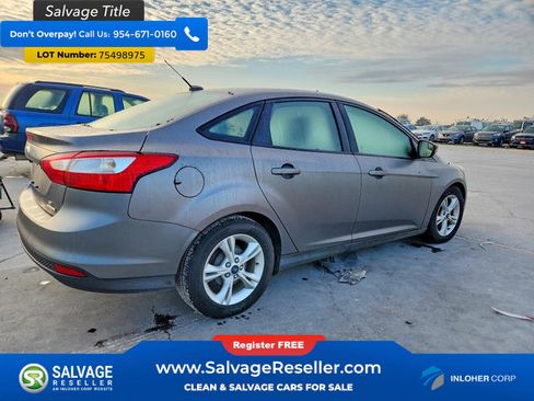 Used 2014 Ford Focus SE FWD image 4