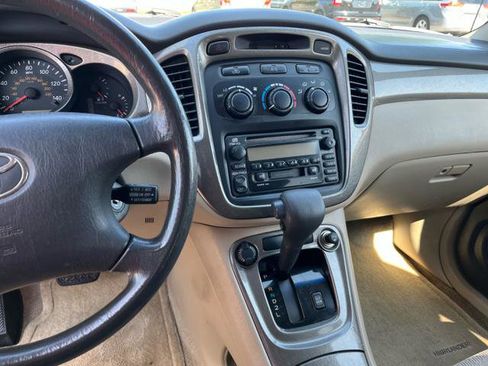 Used 2003 Toyota Highlander 4WD V6 image 6