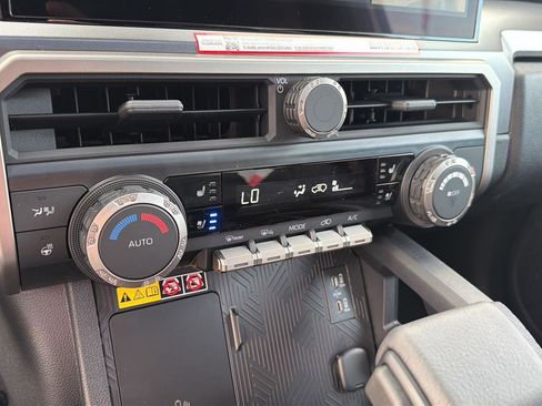 New 2026 Toyota 4Runner TRD Off-Road Premium AWD/4WD image 26