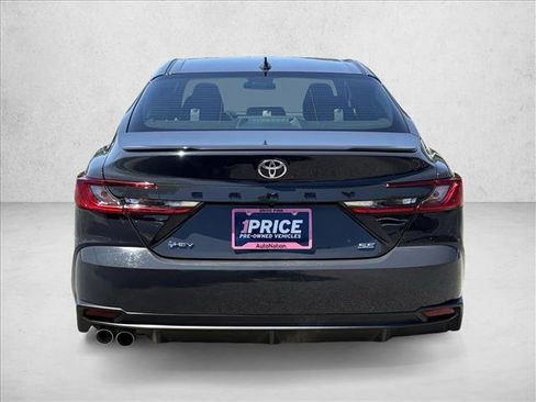 Used 2026 Toyota Camry SE FWD image 6