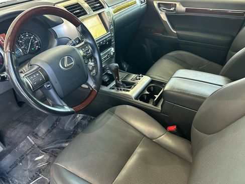 Used 2019 Lexus GX 460 Premium AWD/4WD image 11
