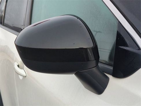 Used 2023 Nissan Rogue SV w/ SV Premium B Package image 12