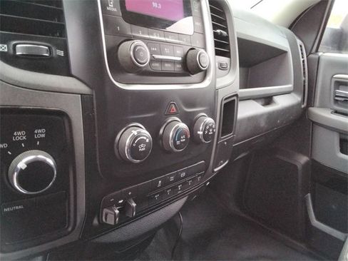 Used 2017 RAM 5500 Tradesman w/ Power & Remote Entry Group image 22