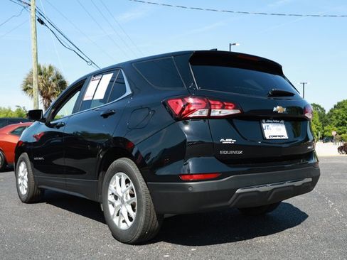 Used 2024 Chevrolet Equinox LT AWD/4WD image 8