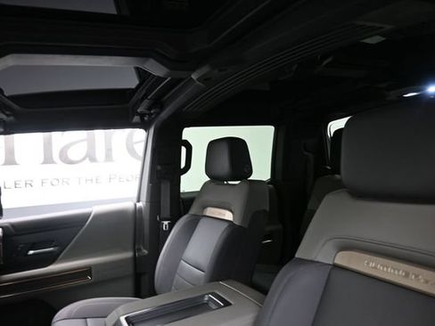 Used 2025 GMC Hummer EV 3X w/ Extreme Off-Road Package AWD/4WD image 17