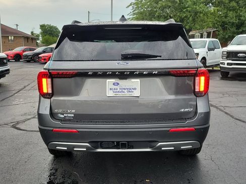 New 2026 Ford Explorer Active w/ Active Comfort Package AWD/4WD image 5