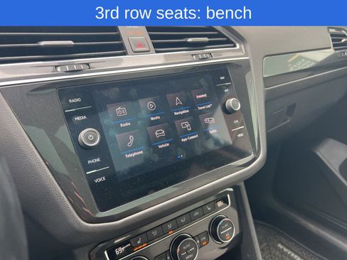 Used 2018 Volkswagen Tiguan SEL image 10