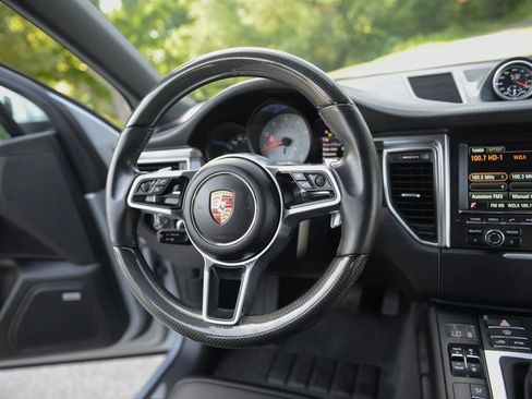 Used 2015 Porsche Macan S AWD/4WD image 98