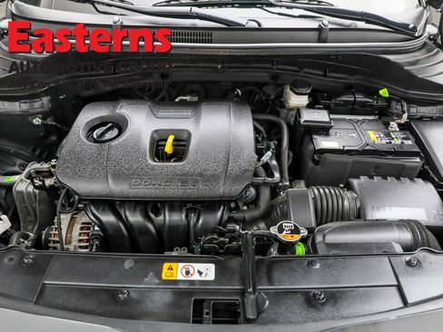 Used 2023 Kia Soul LX image 12