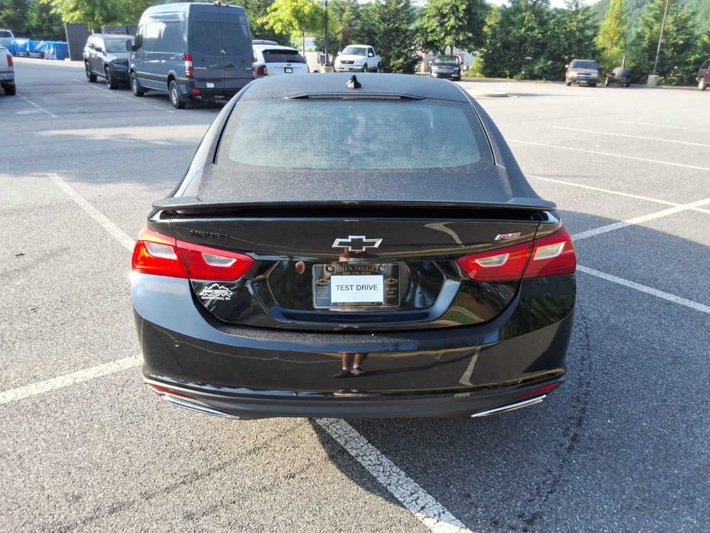 Certified 2025 Chevrolet Malibu RS FWD image 6