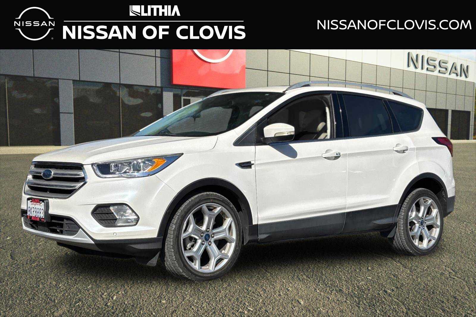 Used 2019 Ford Escape Titanium FWD image 1