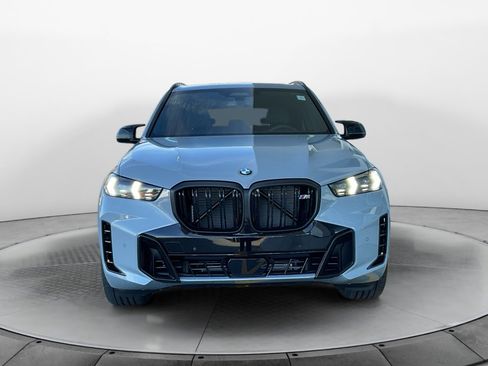 New 2026 BMW X5 M60i image 2