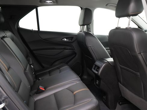 Used 2022 Chevrolet Equinox Premier AWD/4WD image 15