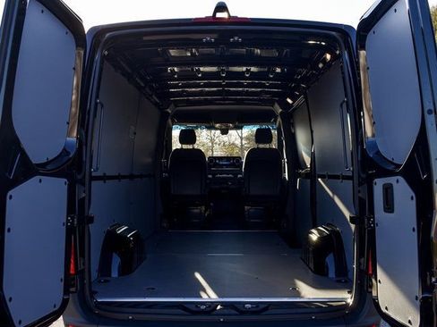New 2026 Mercedes-Benz Sprinter 2500 image 19