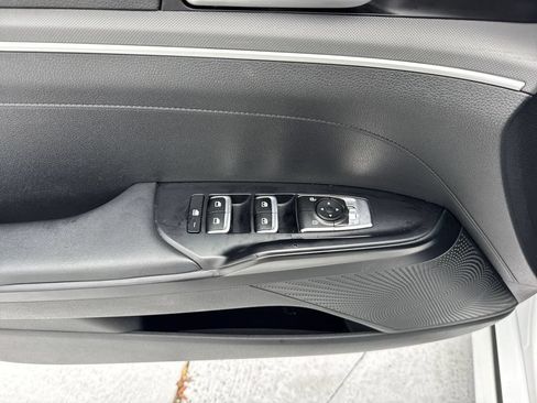Used 2021 Kia K5 GT-Line FWD image 40