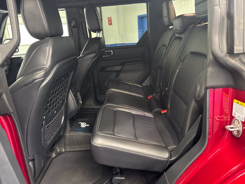 Certified 2025 Ford Bronco Badlands AWD/4WD image 28
