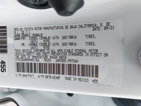 Used 2021 Toyota Tacoma TRD Off-Road image 38