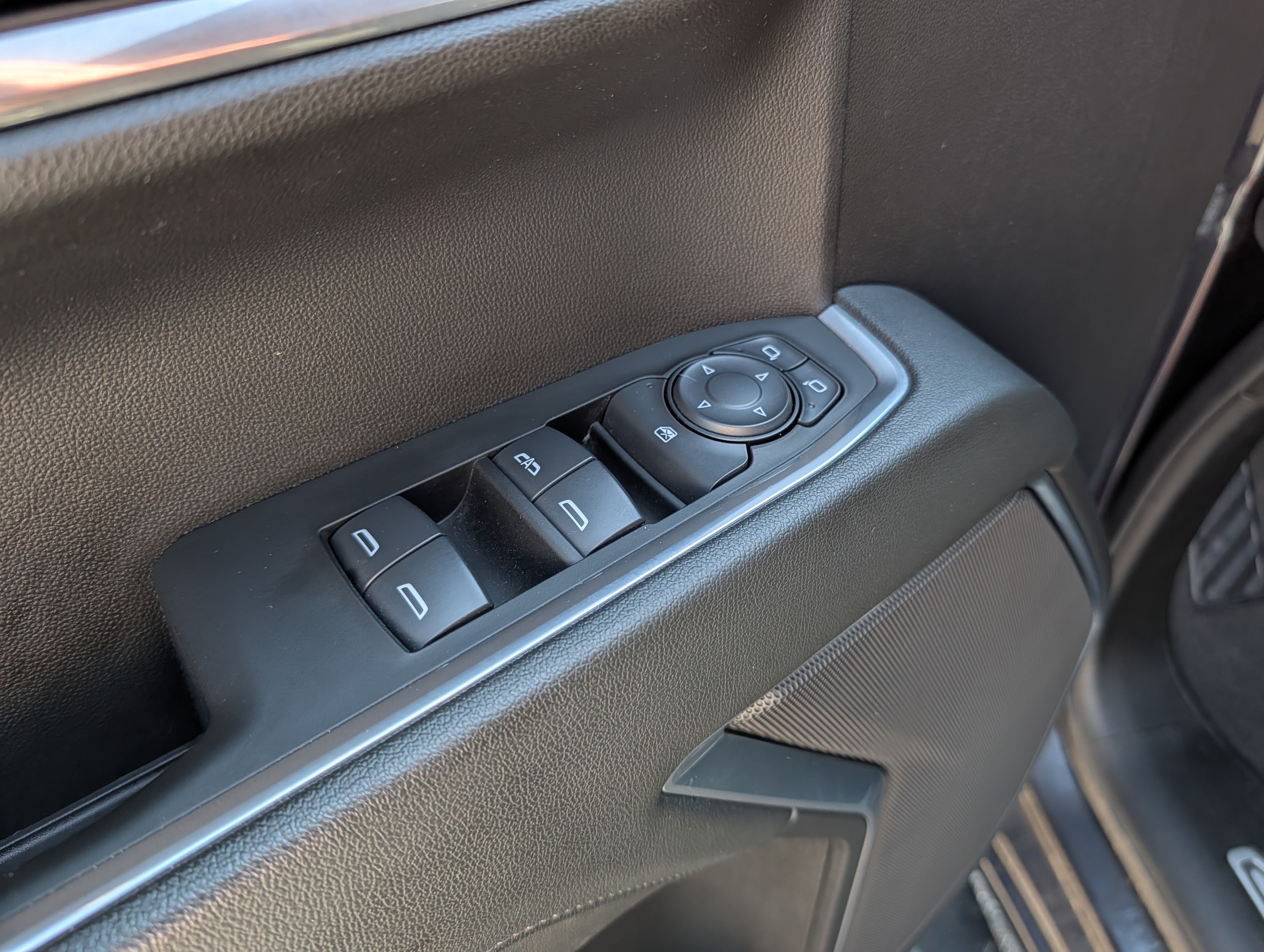 Used 2024 Chevrolet Silverado 1500 RST AWD/4WD image 22