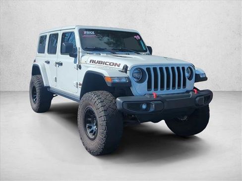 Used 2019 Jeep Wrangler Unlimited Rubicon image 3
