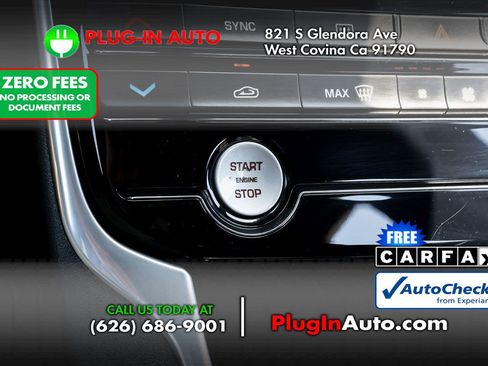 Used 2018 Jaguar XE S RWD image 24