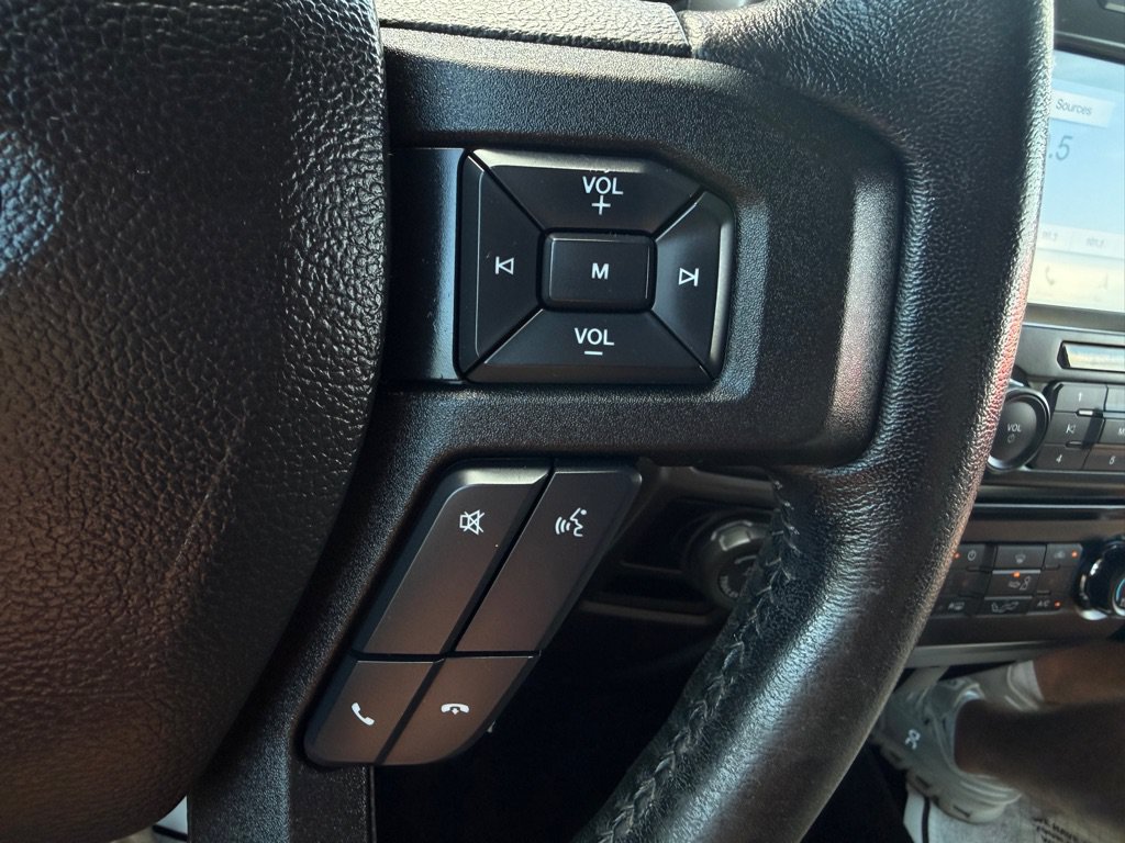 Used 2017 Ford F150 XLT w/ Equipment Group 302A Luxury AWD/4WD image 18