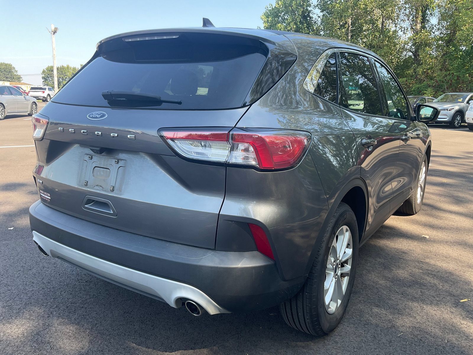 Used 2021 Ford Escape SE FWD image 4