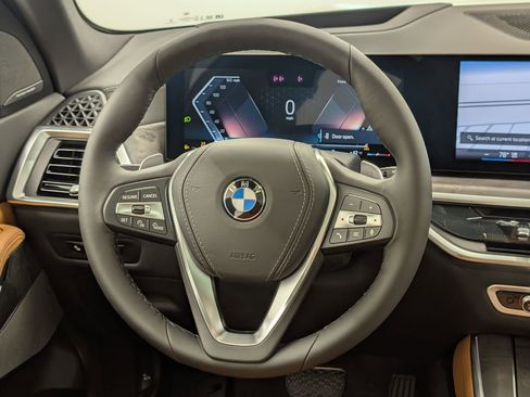 Used 2026 BMW X5 xDrive40i AWD/4WD image 18