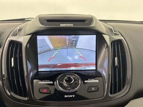 Used 2014 Ford Escape Titanium w/ Equipment Group 401A FWD image 8