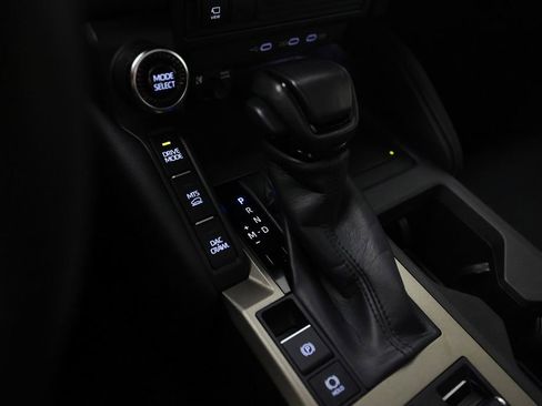 Used 2025 Toyota Land Cruiser w/ Premium Package image 27