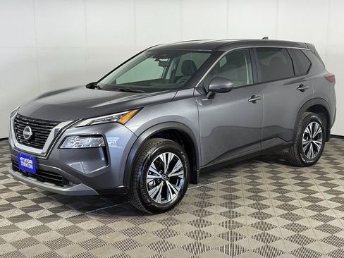 Used 2022 Nissan Rogue SV image 6