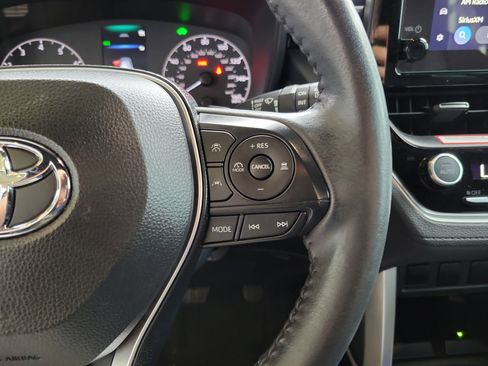 Certified 2024 Toyota Corolla Cross SE image 18