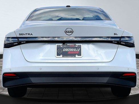 New 2026 Nissan Sentra SL w/ Floor Mat Package FWD image 5