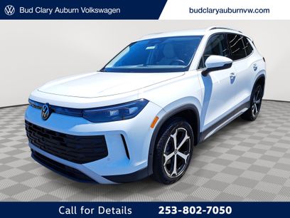New 2025 Volkswagen Tiguan SE