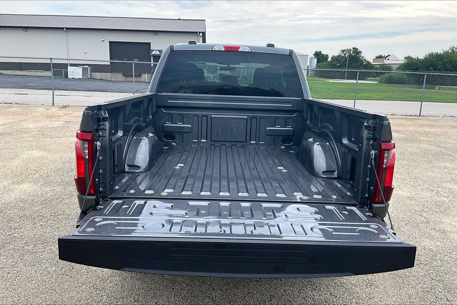 Used 2026 Ford F150 XLT AWD/4WD image 19