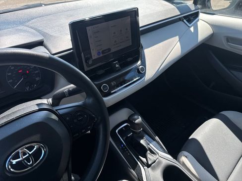 Used 2024 Toyota Corolla LE FWD image 20