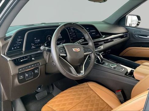 Used 2024 Cadillac Escalade Sport w/ Touring Package AWD/4WD image 12