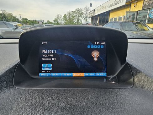 Used 2016 Buick Encore FWD image 20