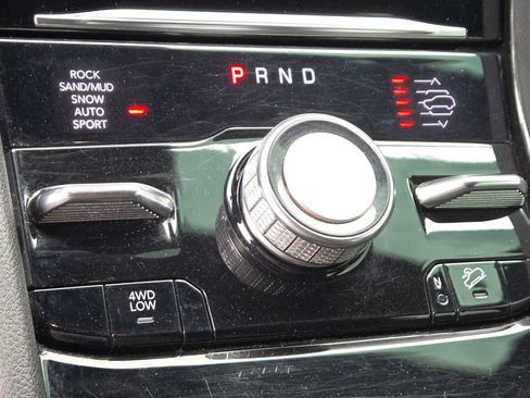 Used 2021 Jeep Grand Cherokee L Overland w/ Luxury Tech Group IV image 20