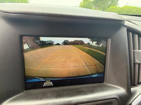 Used 2019 GMC Terrain SLE w/ Black Edition FWD image 13