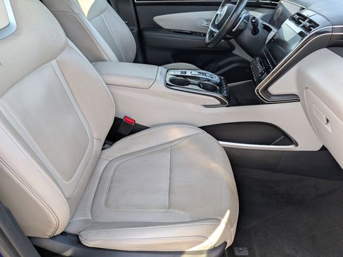 Used 2024 Hyundai Tucson Limited image 28