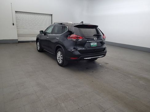 Used 2018 Nissan Rogue SV AWD/4WD image 5