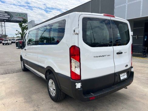 Used 2022 Ford Transit 350 XLT RWD image 13