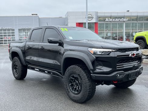 Used 2024 Chevrolet Colorado ZR2 w/ ZR2 Bison Edition image 1