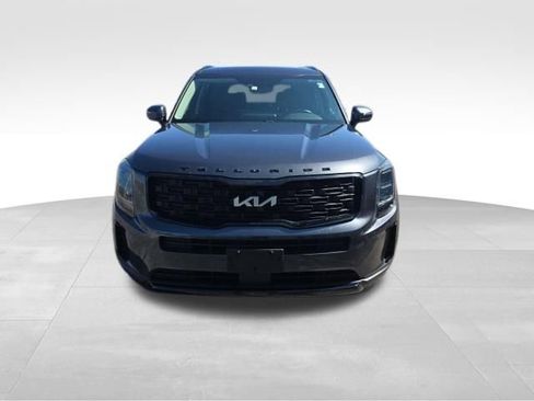 Used 2022 Kia Telluride EX w/ EX Premium Package AWD/4WD image 2