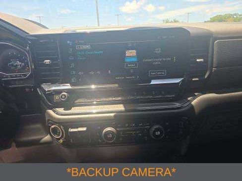 Used 2023 Chevrolet Silverado 1500 ZR2 w/ Technology Package AWD/4WD image 5