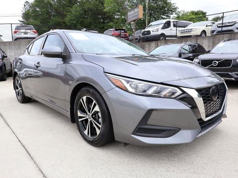 Used 2022 Nissan Sentra SV FWD image 9