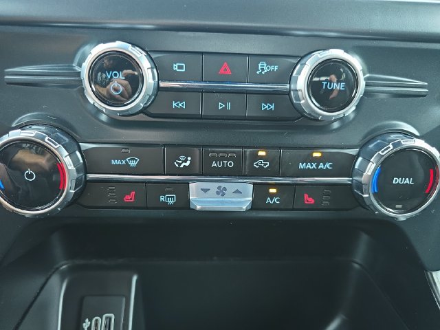 Certified 2025 Ford F150 Tremor AWD/4WD image 25